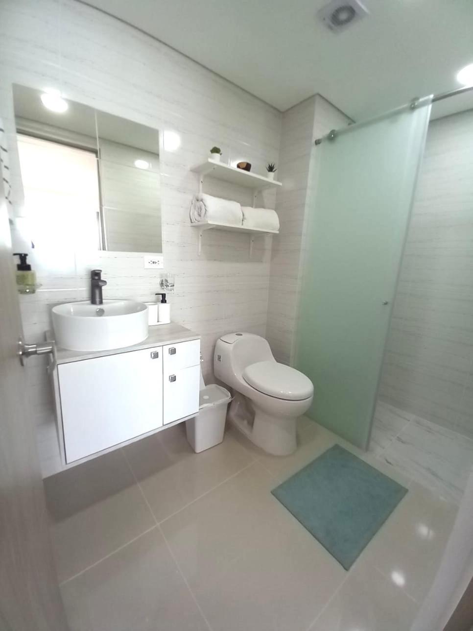 Apartasuit Ctg Con Vista Al Mar- 5 Min Aeropuerto Apartment Cartagena